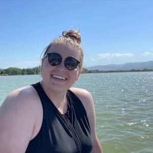 Meet your Posher, Marnina